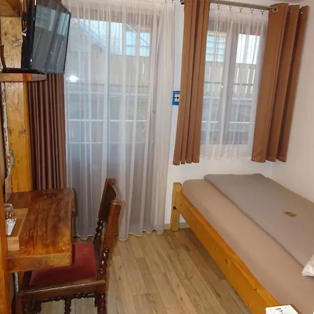 Wirgarten Antik ホテル 3*