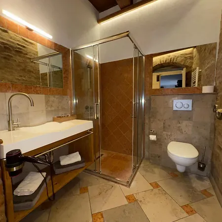 Wirgarten Antik Hotel 3*