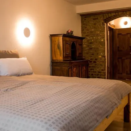 Wirgarten Antik ホテル ディンゴルフィング