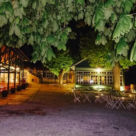 Wirgarten Antik ホテル