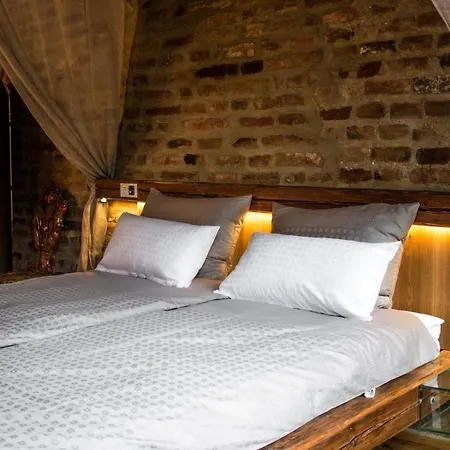 Wirgarten Antik ホテル 3*