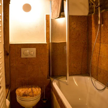 Wirgarten Antik ディンゴルフィング