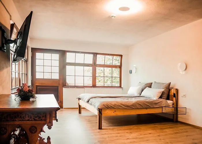 Hotel Wirgarten Antik