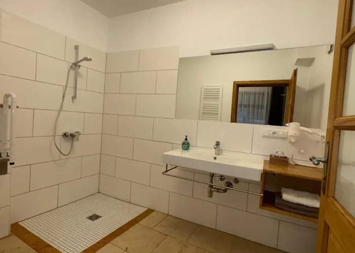 Wirgarten Antik Szálloda